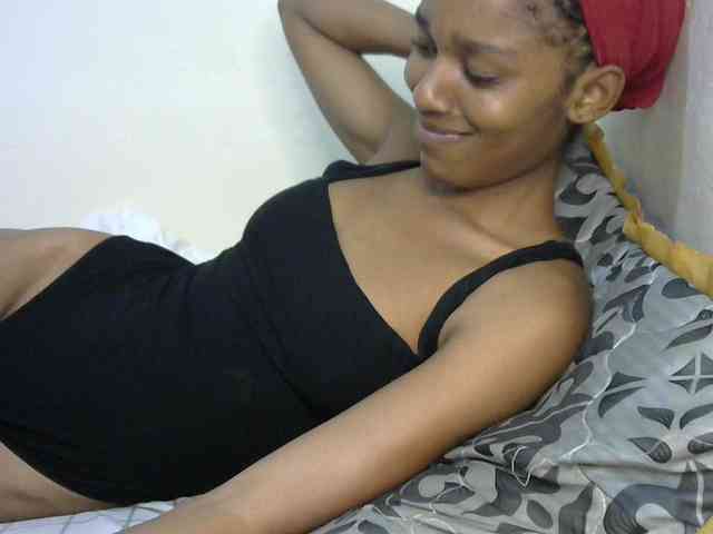 Truegirl2 webcam