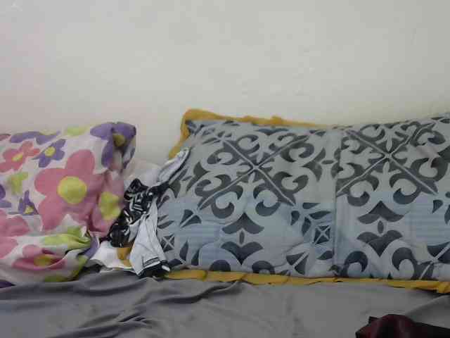 Truegirl2 webcam