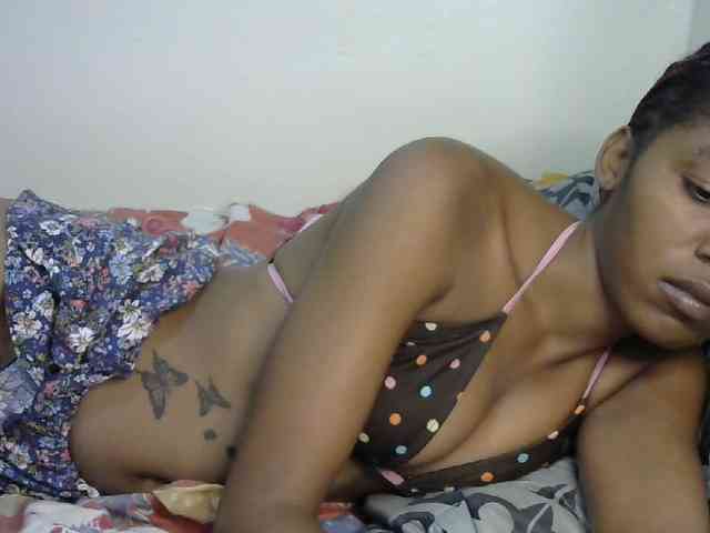 Truegirl2 webcam