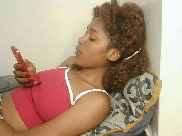 Truegirl2 webcam