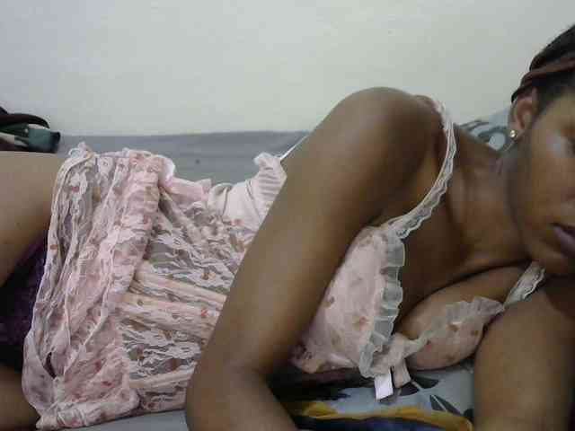Truegirl2 webcam