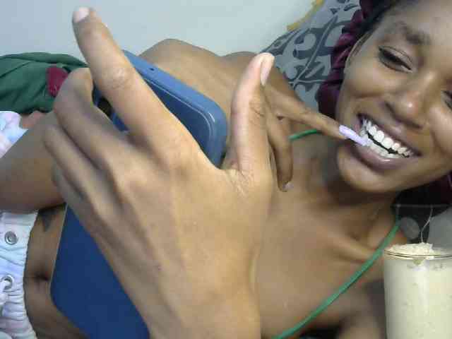 Truegirl2 webcam