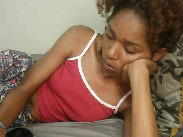 Truegirl2 webcam