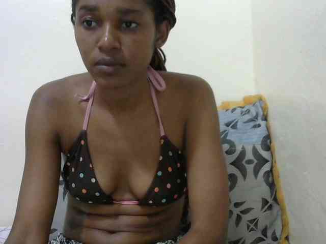 Truegirl2 webcam