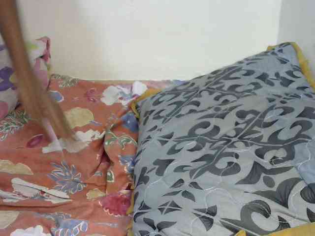 Truegirl2 webcam