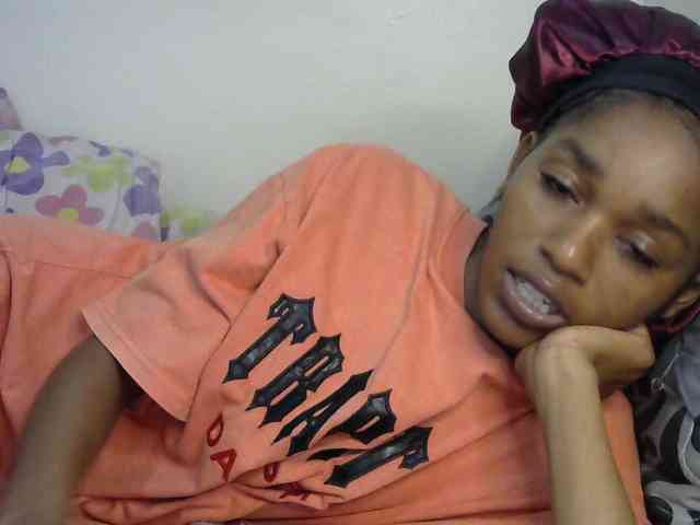 Truegirl2 webcam