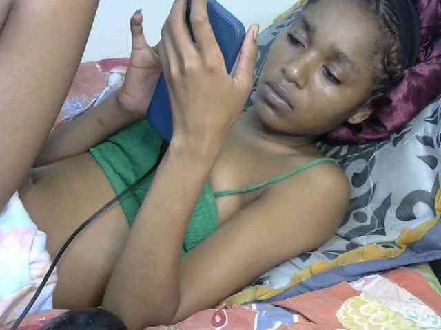 Truegirl2 webcam