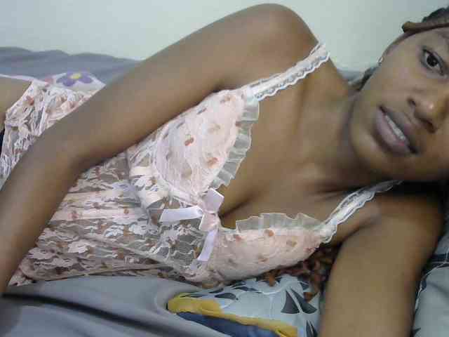 Truegirl2 webcam