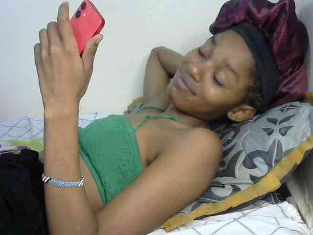 Truegirl2 webcam