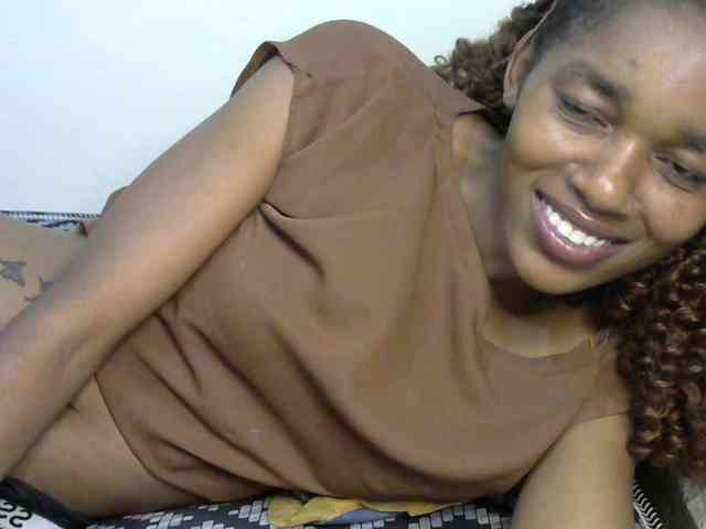 Truegirl2 webcam