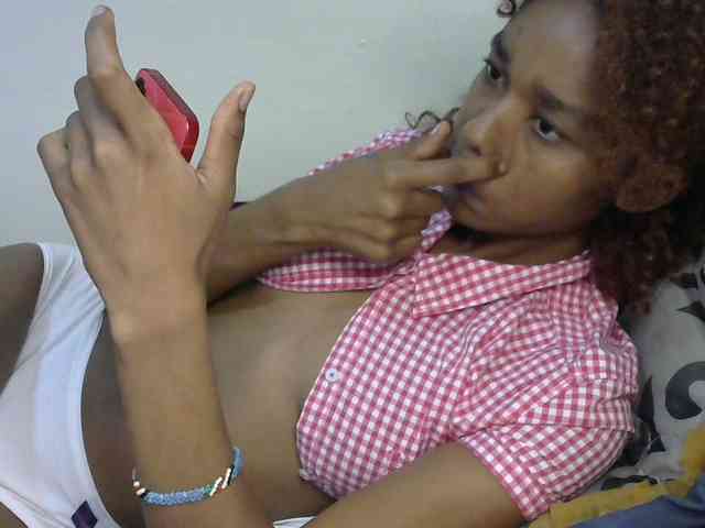 Truegirl2 webcam