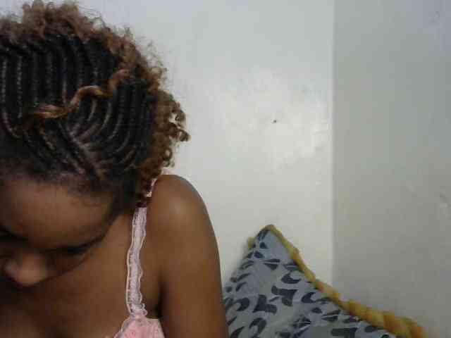 Truegirl2's webcam live show