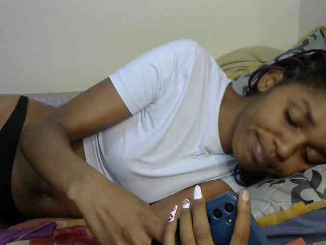 Truegirl2 webcam