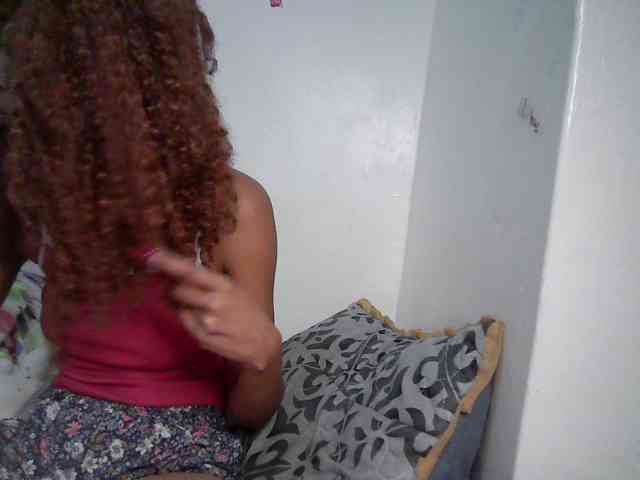 Truegirl2 webcam