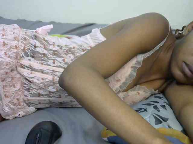 Truegirl2 webcam
