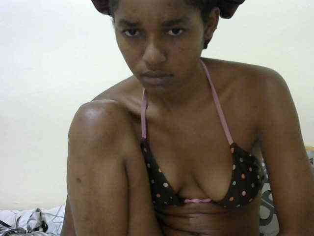 Truegirl2 webcam
