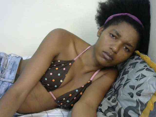 Truegirl2 webcam