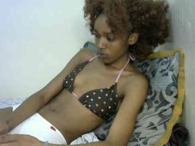Truegirl2 webcam