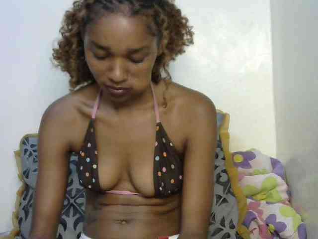 Truegirl2 webcam