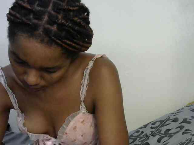 Truegirl2 webcam