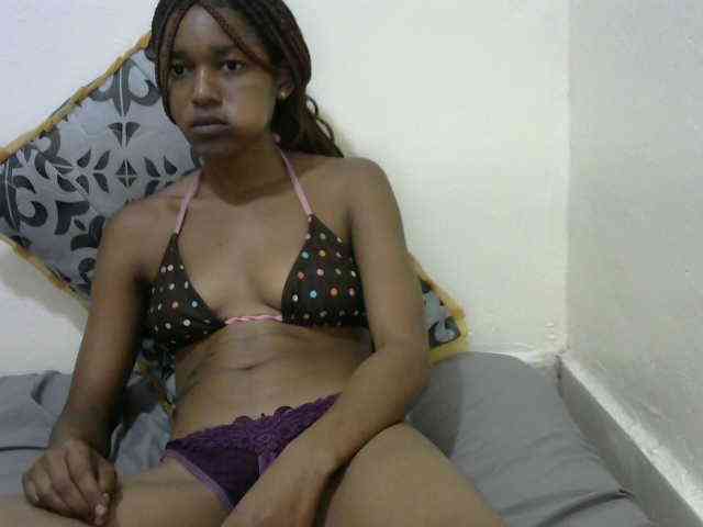 Truegirl2 webcam
