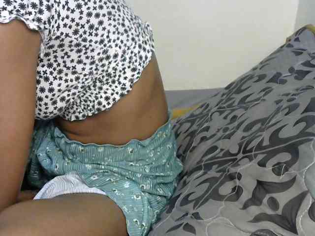 Truegirl2 webcam