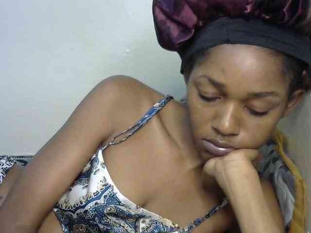 Truegirl2 webcam