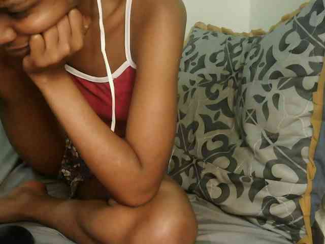 Truegirl2 webcam
