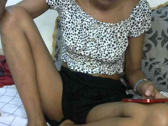 Truegirl2 webcam