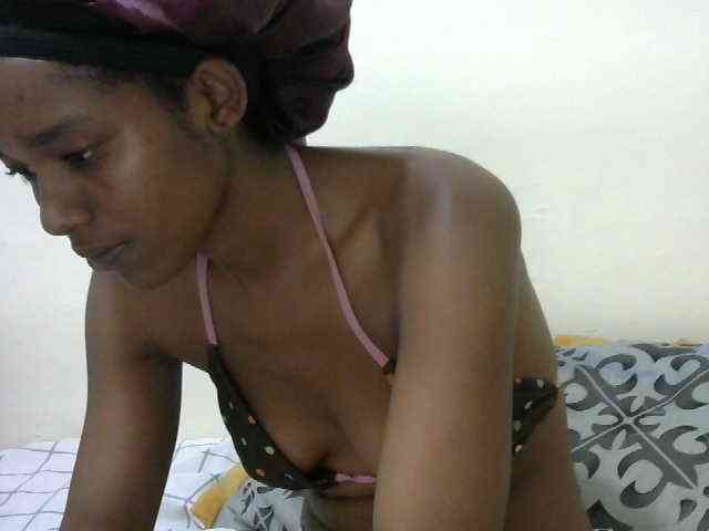 Truegirl2 webcam