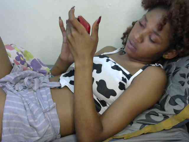 Truegirl2 webcam