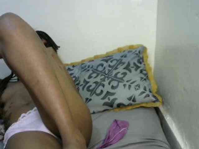 Truegirl2 webcam