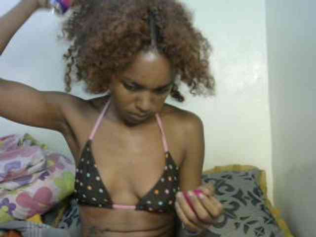 Truegirl2 webcam