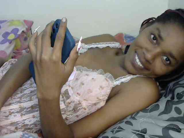 Truegirl2 webcam