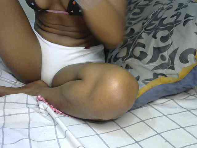 Truegirl2 webcam