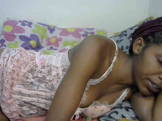 Truegirl2 webcam