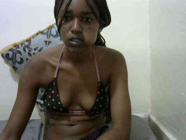 Truegirl2 webcam