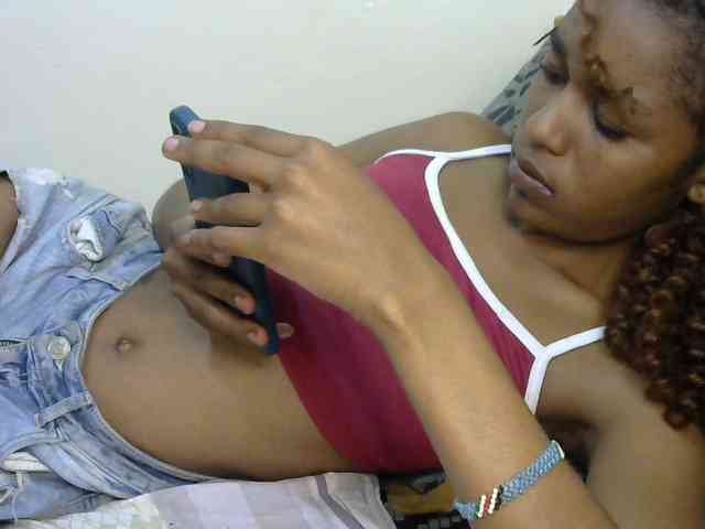 Truegirl2 webcam