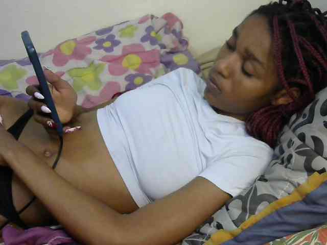 Truegirl2 webcam
