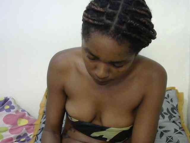 Truegirl2 webcam
