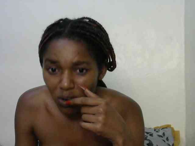 Truegirl2 webcam