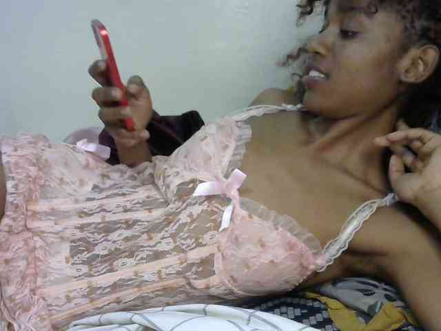 Truegirl2 webcam