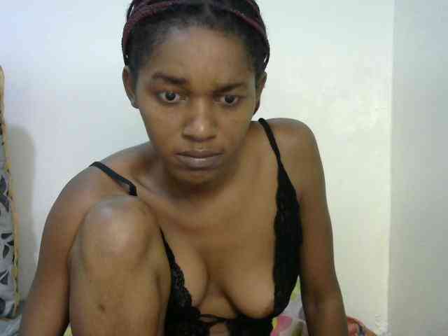 Truegirl2 webcam