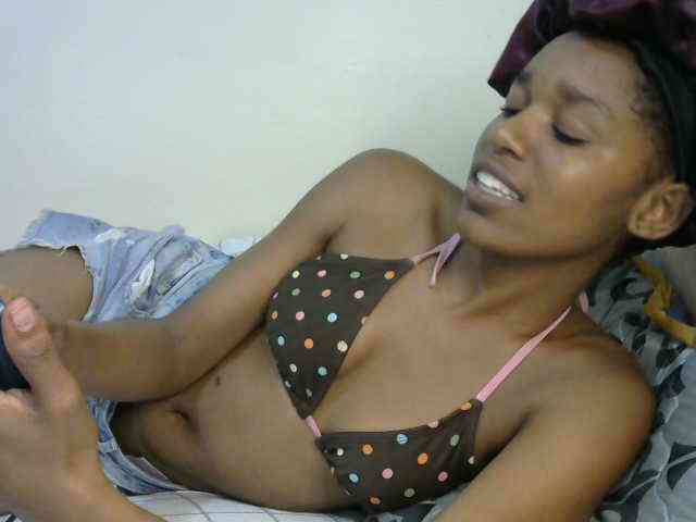 Truegirl2 webcam