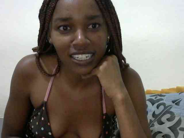 Truegirl2 webcam