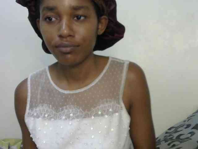 Truegirl2 webcam