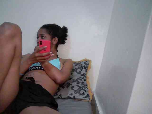Model: Truegirl2