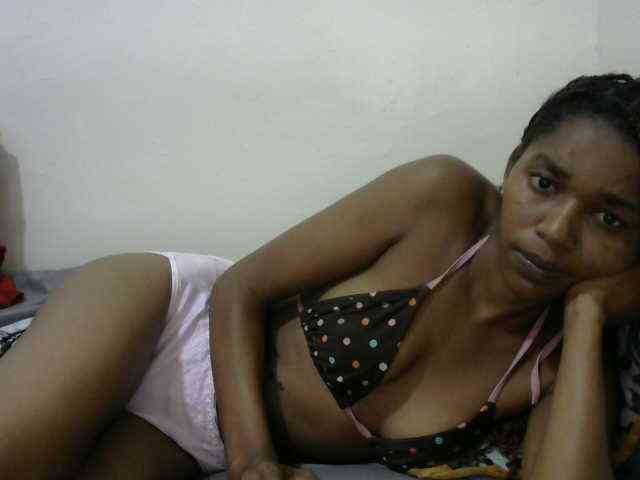 Truegirl2 webcam
