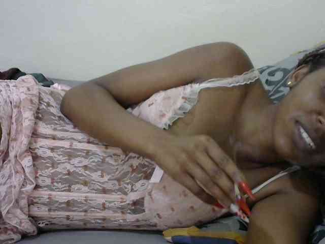 Truegirl2 webcam