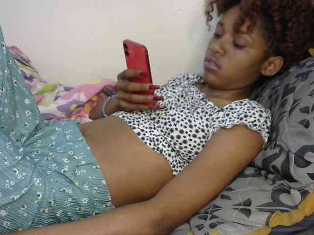 Truegirl2 webcam